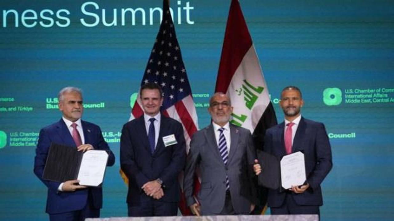Irak ve ABD bayrakları yan yana, anlaşmayı simgeleyen bir görsel.