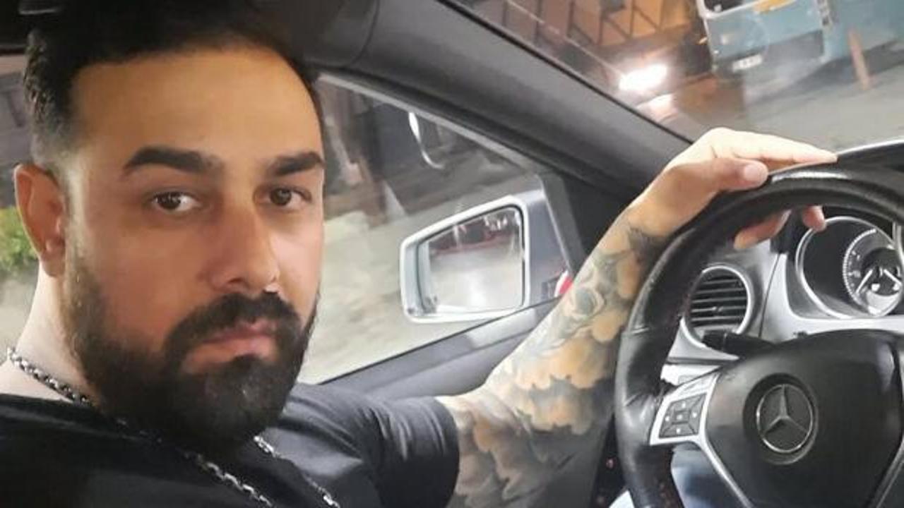 İzmir'de cinayet! Otomobilinde otururken &ouml;ld&uuml;r&uuml;ld&uuml; 