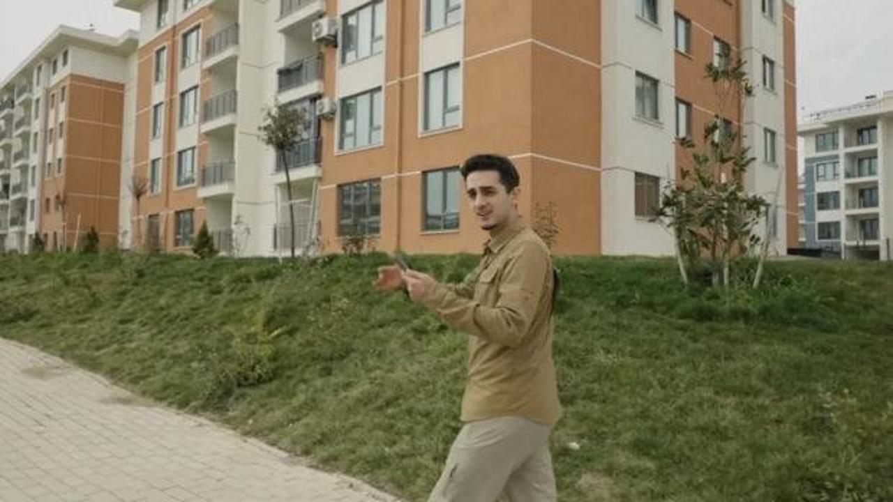 Ruhi Çenet'in deprem bölgesinde inşa edilen yeni yerleşim yerlerini gösteren bir görüntü.