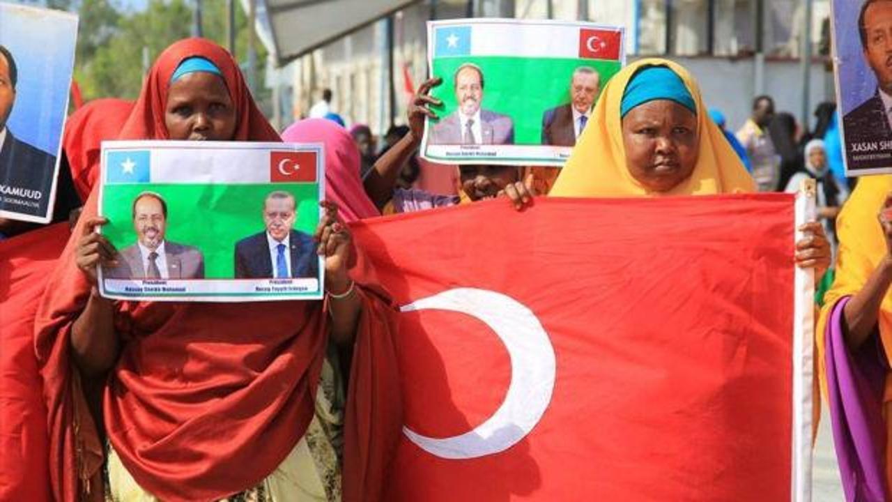 Somalili Bakandan T&uuml;rk&ccedil;e mesaj: Bizim i&ccedil;in tercih değil, sorumluluk