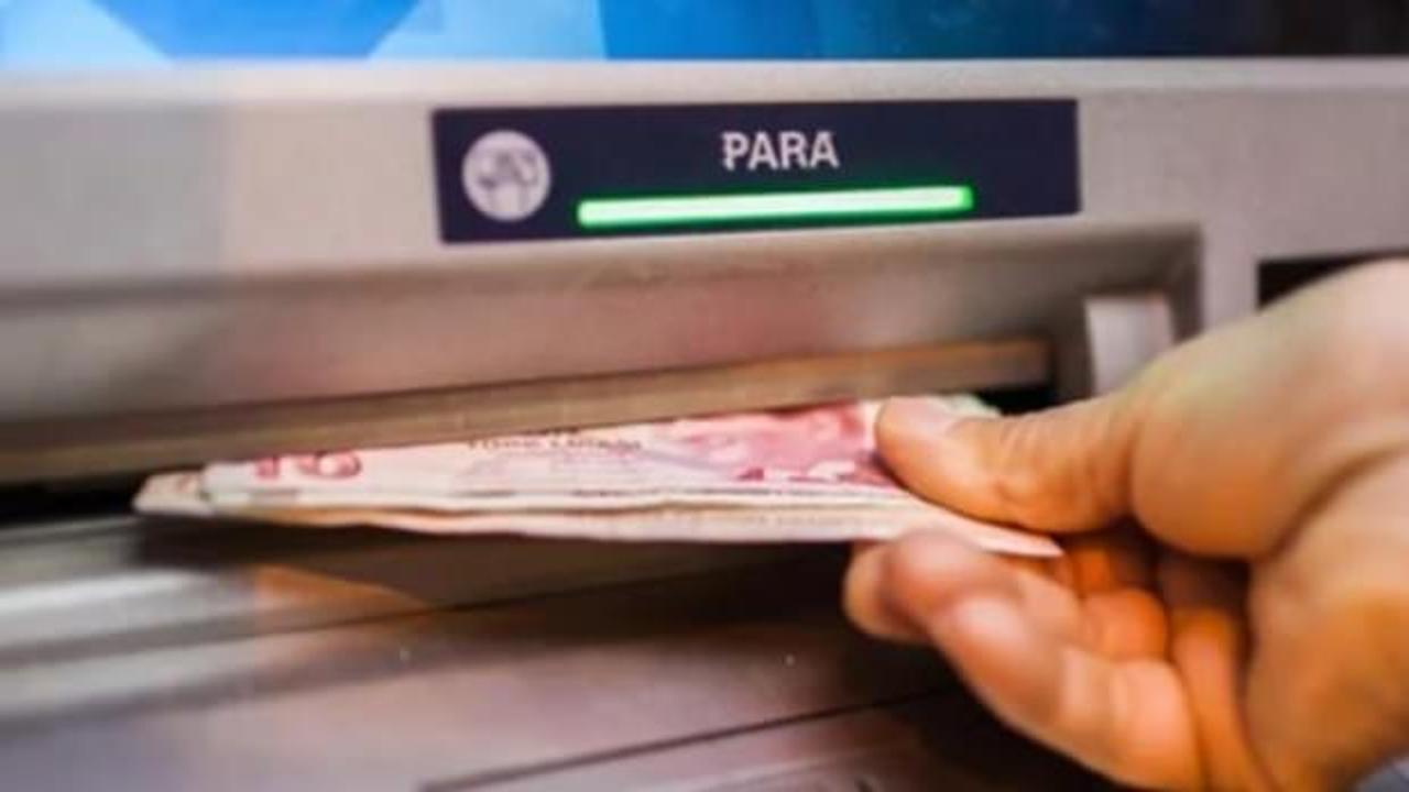 Vatandaş merakla bekliyordu: &Ouml;demeler hesaplara yatırıldı
