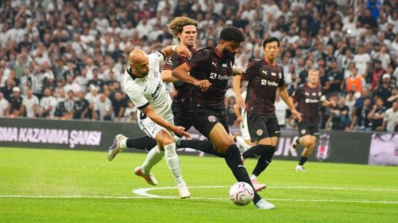Beşiktaşlı futbolcuların sevinç anı