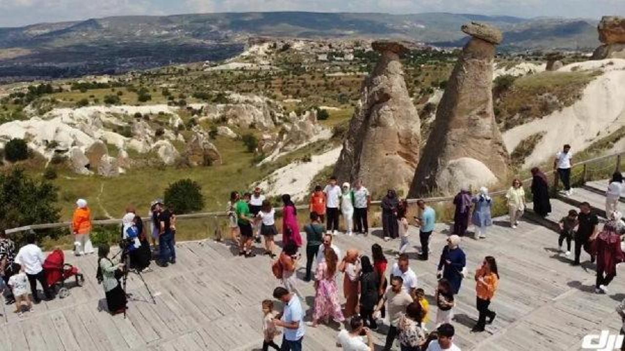 Aile ziyareti ve tatil i&ccedil;in 83 milyar lira harcadık!