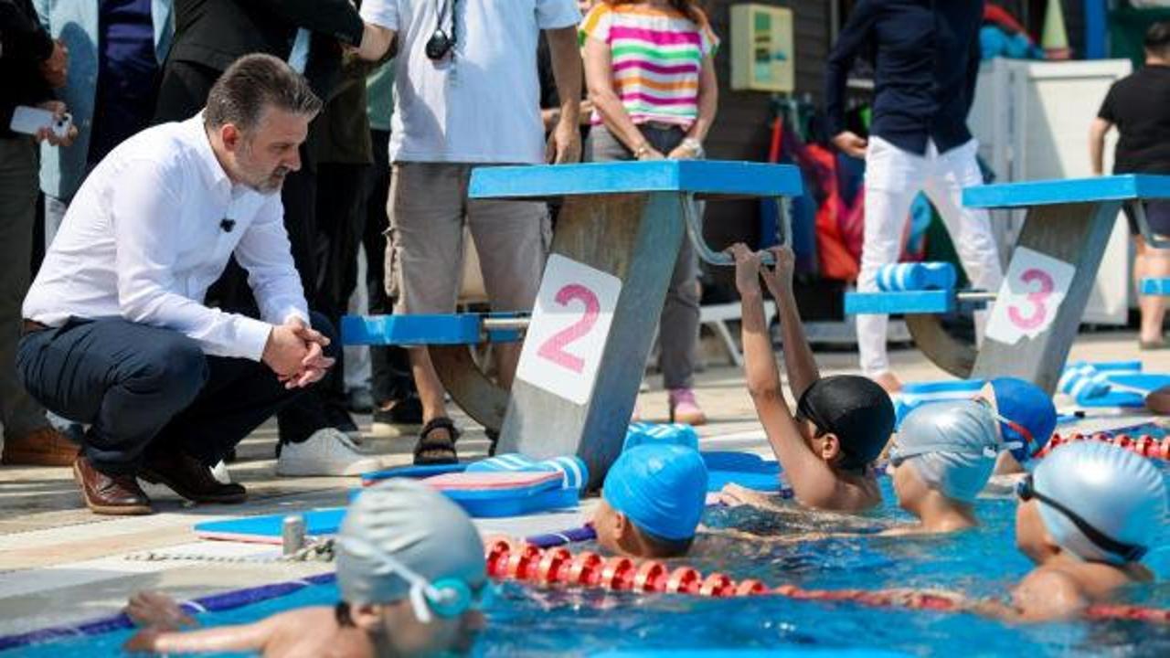 Bursa'da yatırımlar hız kesmiyor! Binlerce &ccedil;ocuk sporla buluştu