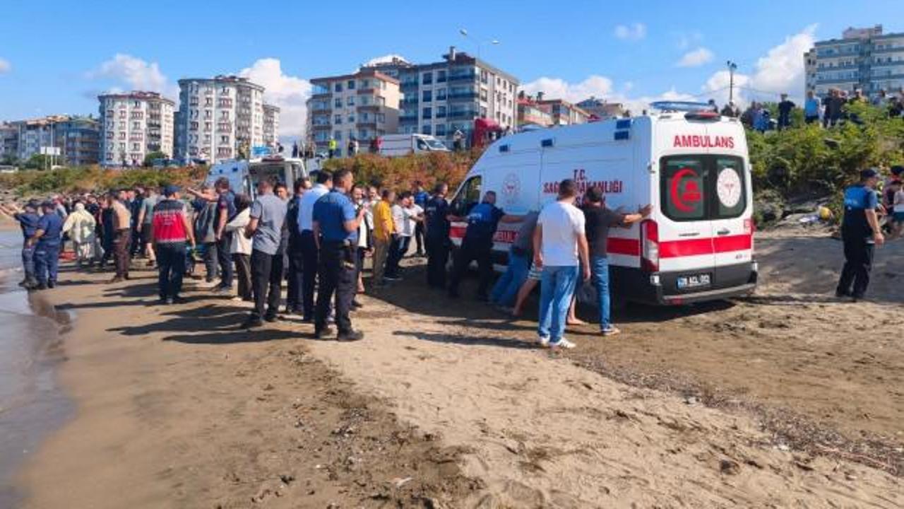 Boğulma tehlikesi ge&ccedil;irenleri kurtarmak isteyen 2 kişi &ouml;ld&uuml;!