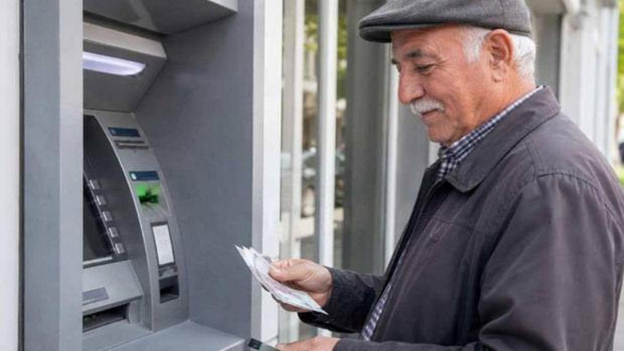 Emekli maaşları ve zam farkı ödemeleri ile ilgili görsel