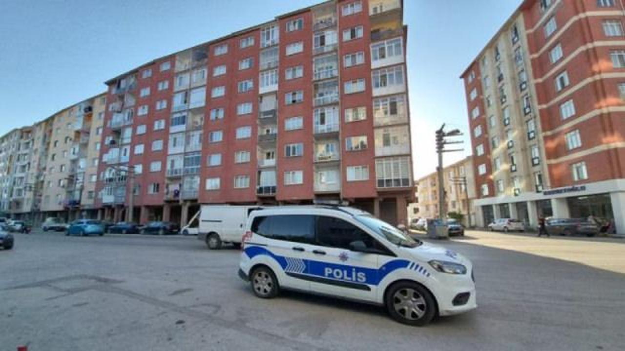 Eşi tatile giden 58 yaşındaki adam yatağında &ouml;l&uuml; bulundu