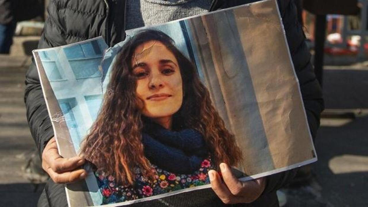 Gülistan Doku soruşturmasında gözaltına alınan şüpheliler adliyeye sevk ediliyor.
