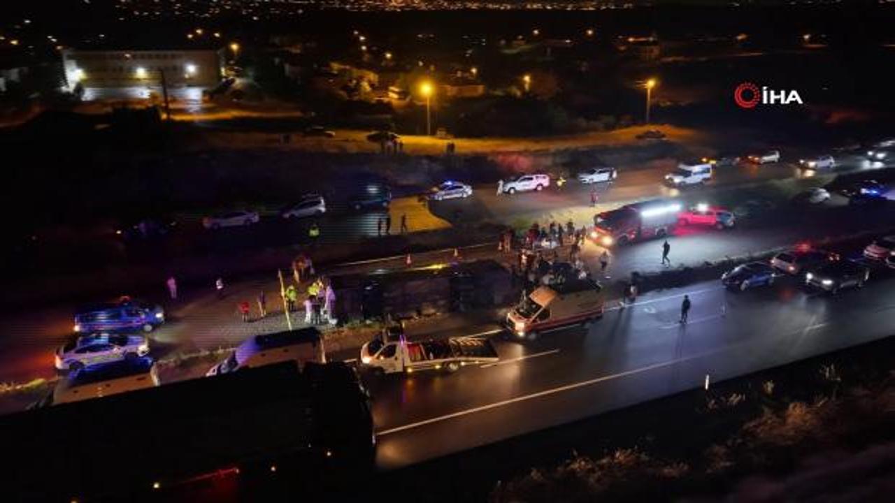 Kırıkkale'de yolcu otob&uuml;s&uuml; devrildi: &Ccedil;ok sayıda yaralı var