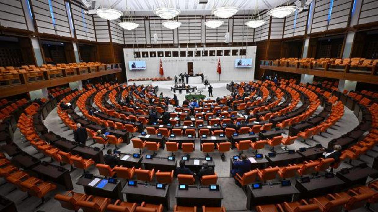Meclis'te kritik hafta! &Uuml;niversite affı geliyor, 18 yaş altı su&ccedil;lulara cezalar artıyor