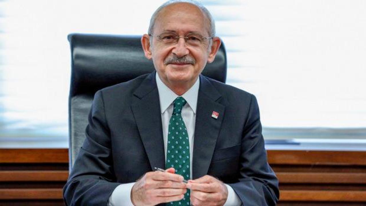 TBMM'de CHP'den ayrılmayan 44 milletvekilini gösteren bir görsel.