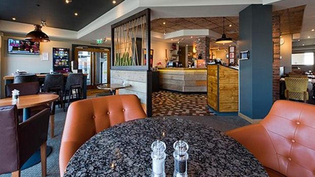 Beefeater restoran zincirinin kapatılacağı duyuruldu, 106 şube tek tek el değiştirecek.