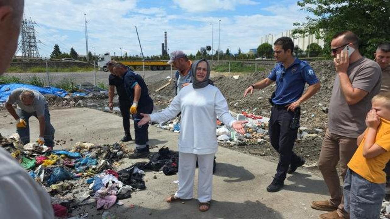 Akılalmaz olay! Altın dolu &ccedil;antasını yol kenarına bırakıp evine &ccedil;ıktı, d&ouml;nd&uuml;ğ&uuml;nde...
