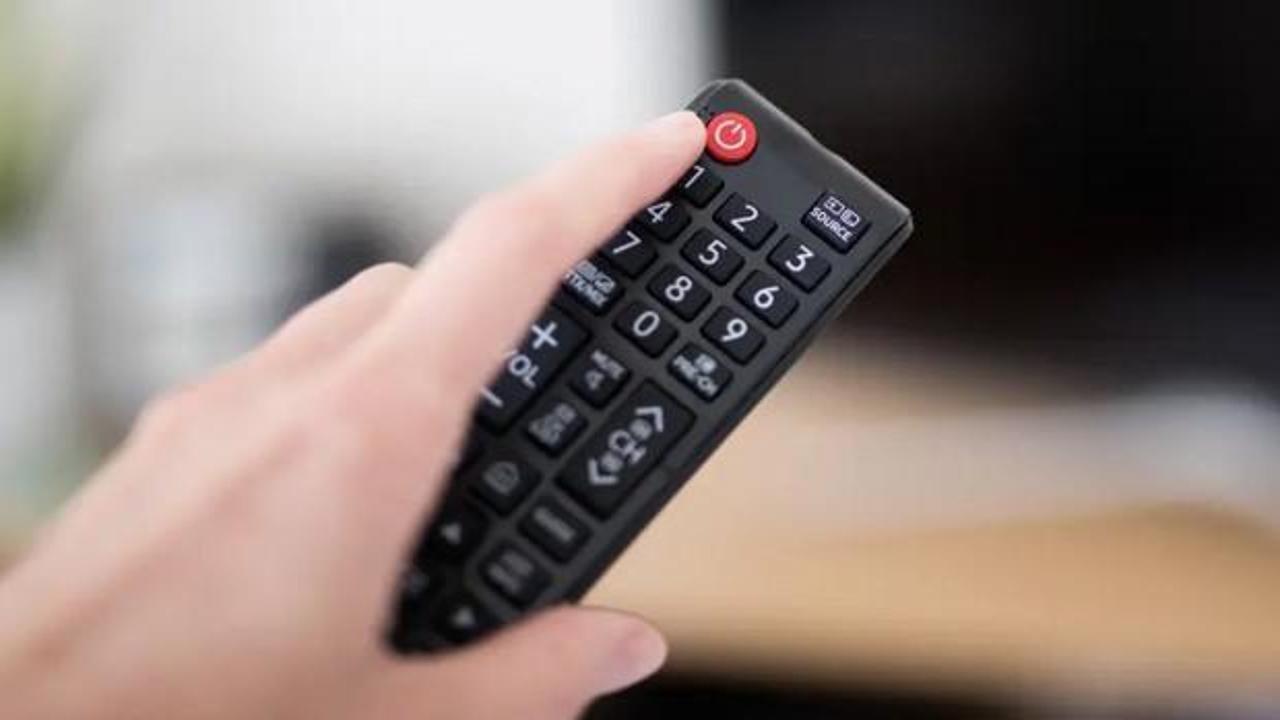 Apar topar bitirildi! Sevilen program yayından kaldırıldı