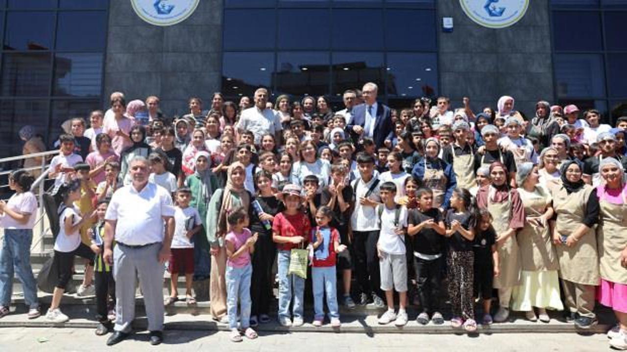 Gaziantep Büyükşehir Belediyesi yaz okullarında eğitim gören öğrenciler