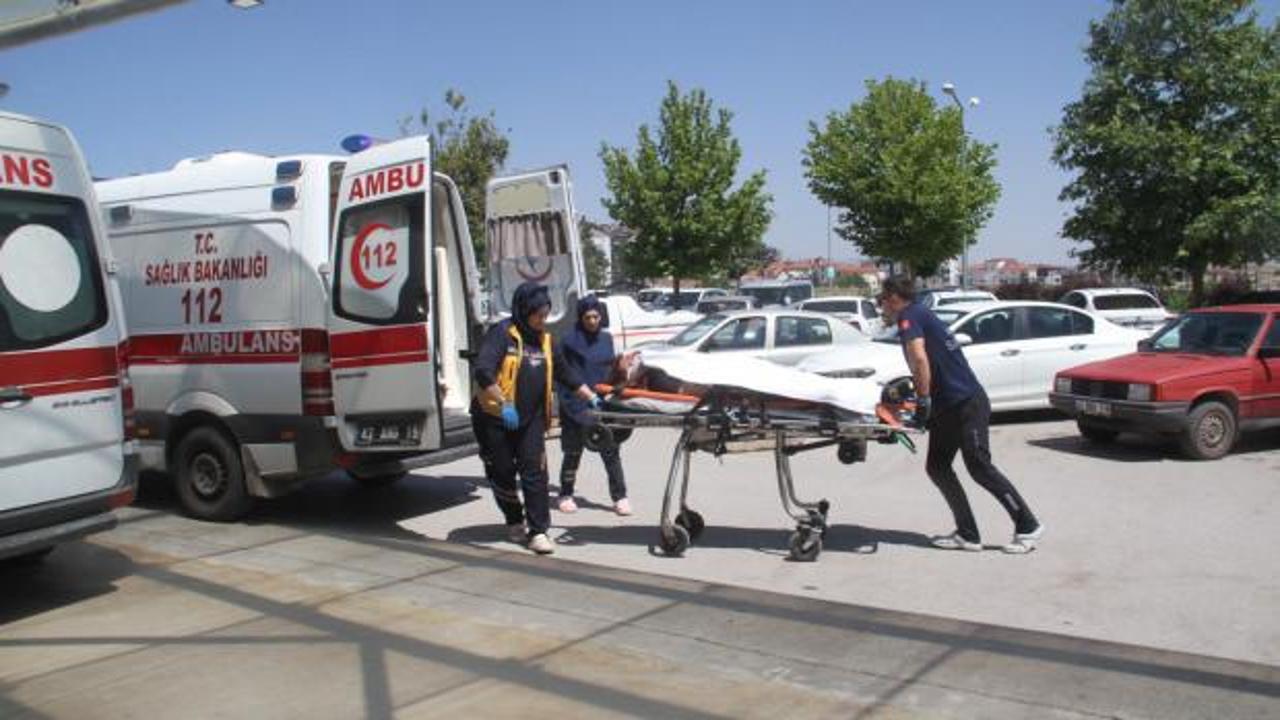 Beyşehir'de feci kaza: Kontrolden &ccedil;ıkan ara&ccedil; araziye savruldu!
