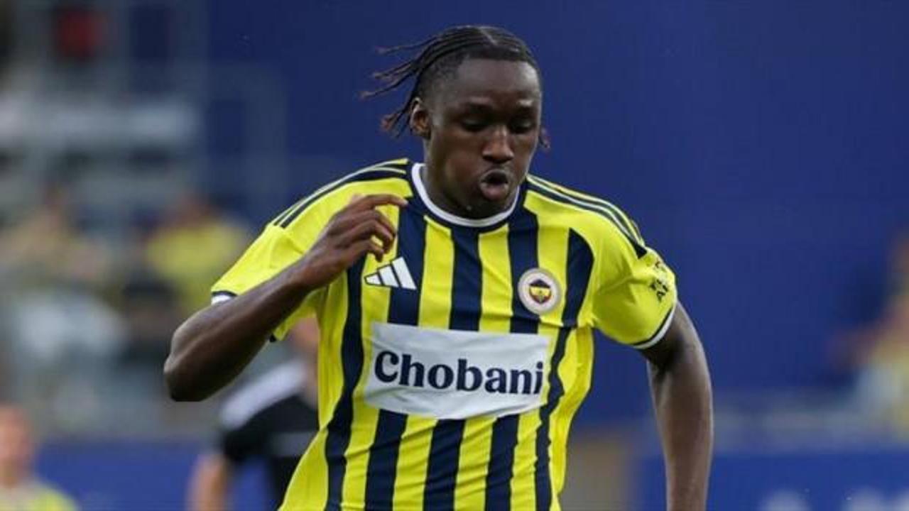 Fenerbahçe logosu ve Gornik Zabrze maçı öncesi Sidiki Cherif'in sağlık durumu hakkında açıklama.