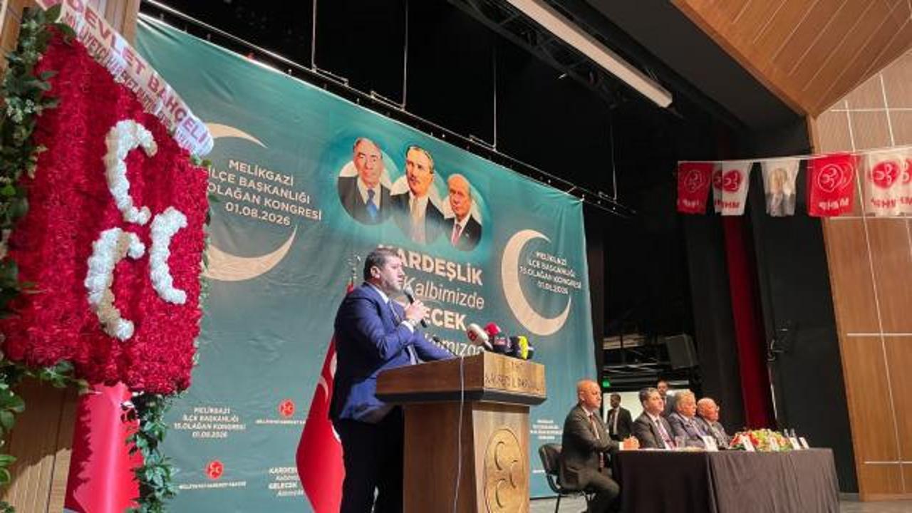 MHP'li &Ouml;zdemir: K&uuml;rtler bizimle beraber bu &uuml;lkeyi kuran ana unsurlardır