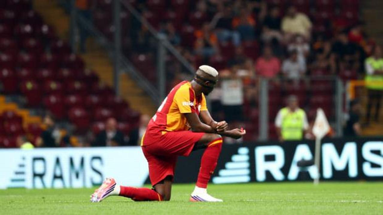 Osimhen'den şaşırtan hareket! Ma&ccedil;ta kaptanlığı reddetti