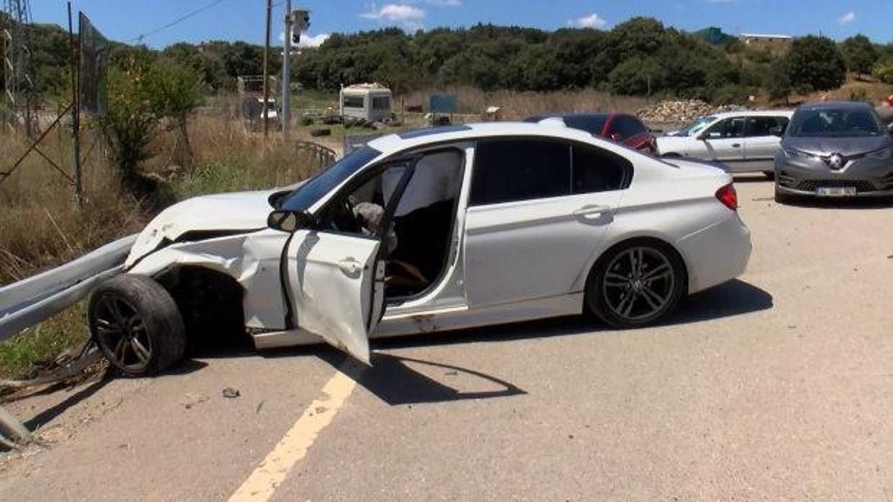 Pendik&rsquo;te iki otomobilin karıştığı kazada 1'i &ccedil;ocuk 2 kişi yaralandı