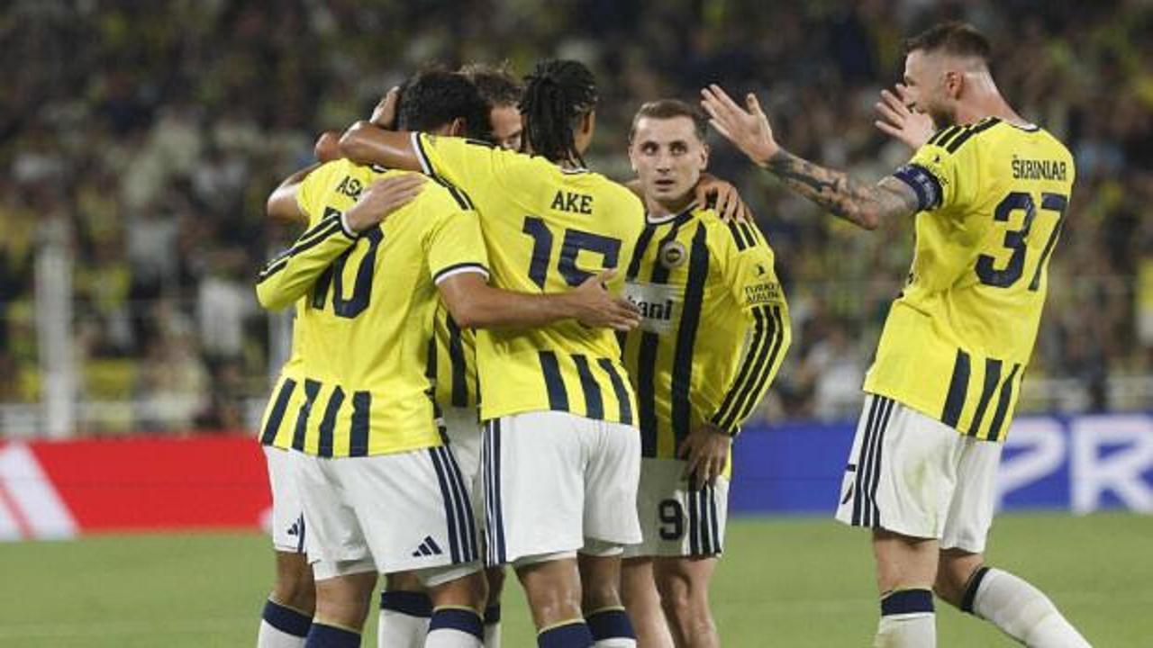 Fenerbah&ccedil;e'nin Sturm Graz ma&ccedil;ı kamp kadrosu belli oldu! 3 kritik eksik var