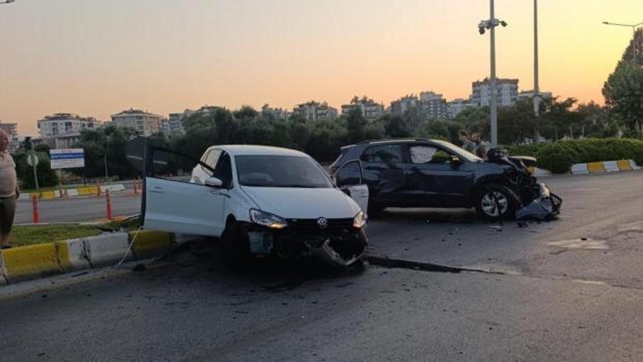 Aydın'da otomobille &ccedil;arpışan ara&ccedil; ref&uuml;je &ccedil;ıktı: 1 yaralı