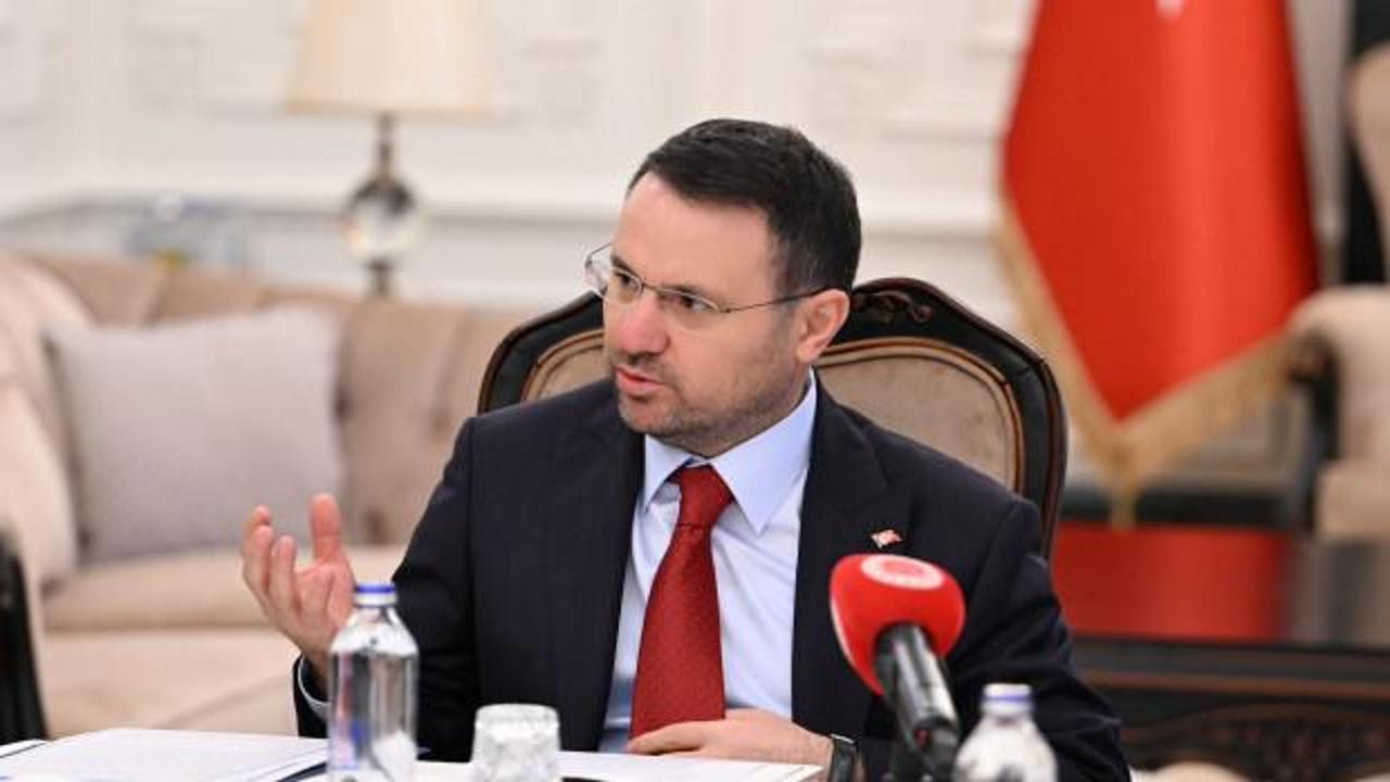 Bakan G&uuml;rlek, Uğur Mumcu'nun ailesiyle g&ouml;r&uuml;şt&uuml;
