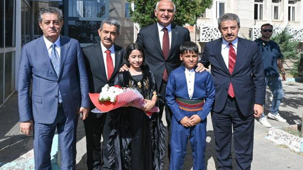 Bakan Mehmet Nuri Ersoy Şırnak&rsquo;ta! Kentteki yatırım projelerini tek tek ele aldı  