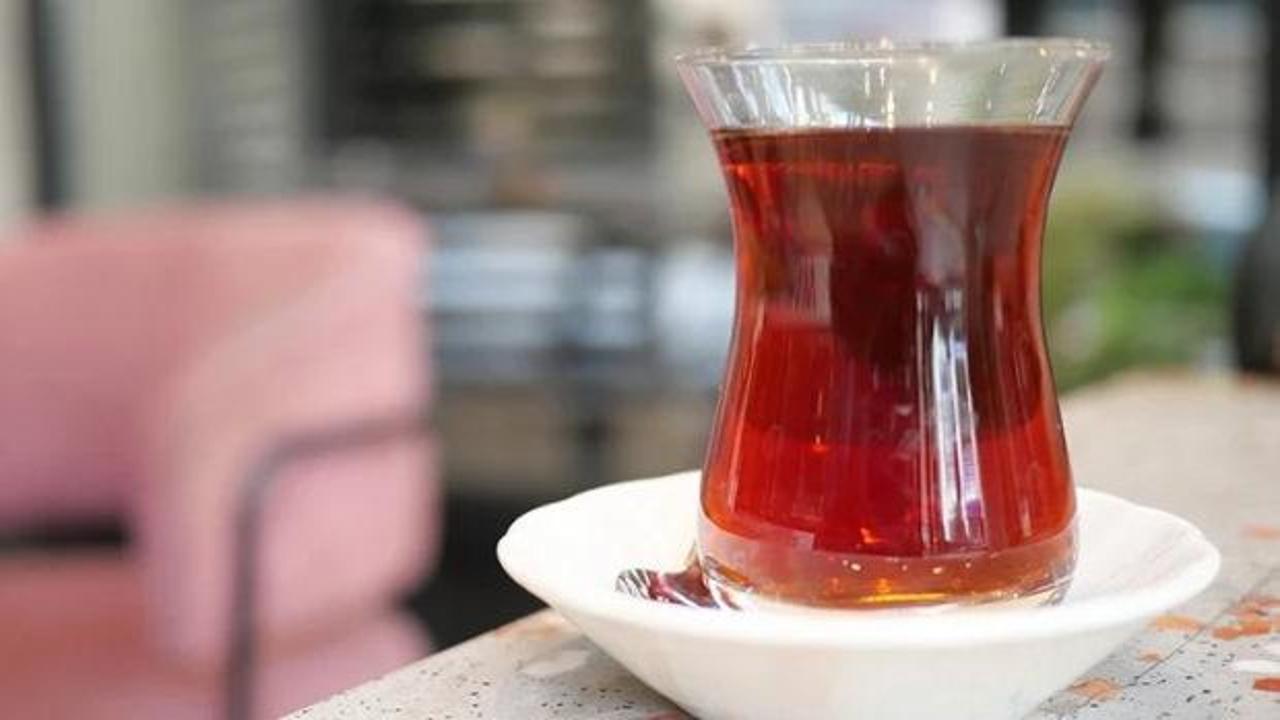 &Ccedil;ay bardağı kavgasında iş&ccedil;iler i&ccedil;in emsal karar! Patron kovdu, mahkeme geri g&ouml;nderdi