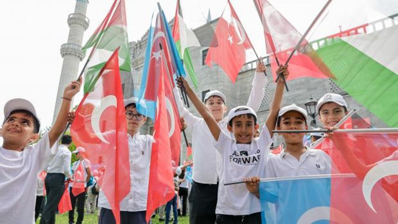Gen&ccedil; İHH'nin Muhabbet Okulu Yaz Programı tamamlandı