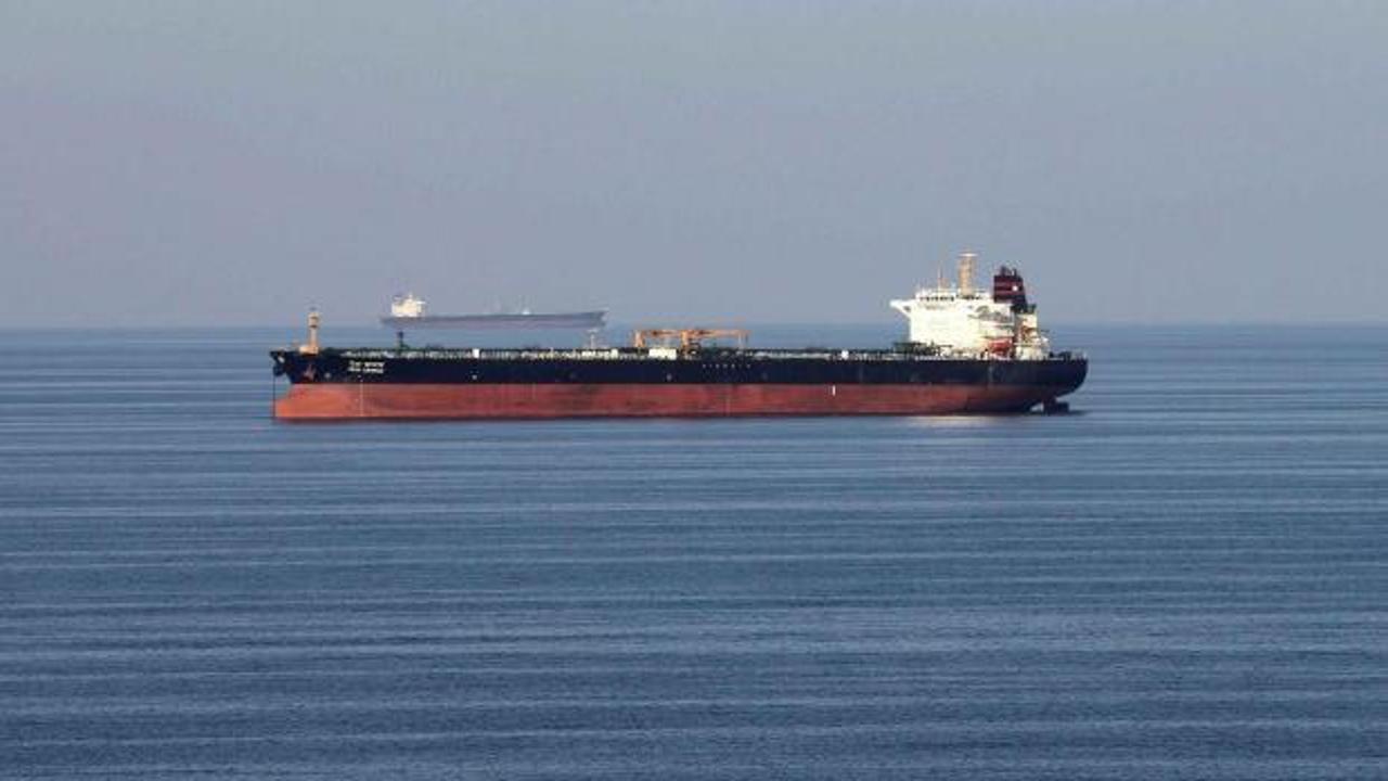 H&uuml;rm&uuml;z Boğazı'nın yeniden a&ccedil;ılabileceği beklentisi petrol fiyatlarını d&uuml;ş&uuml;rd&uuml;