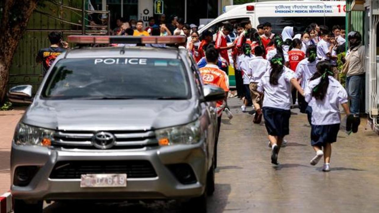 Okula silahla girdi dehşet sa&ccedil;tı: &Ccedil;ok sayıda &ouml;l&uuml; ve yaralı