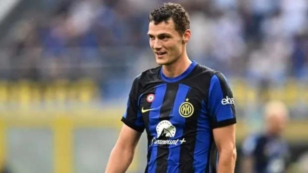 Savunmaya d&uuml;nya şampiyonu! G.Saray, Hakan &Ccedil;alhanoğlu'nun takım arkadaşına teklif yaptı