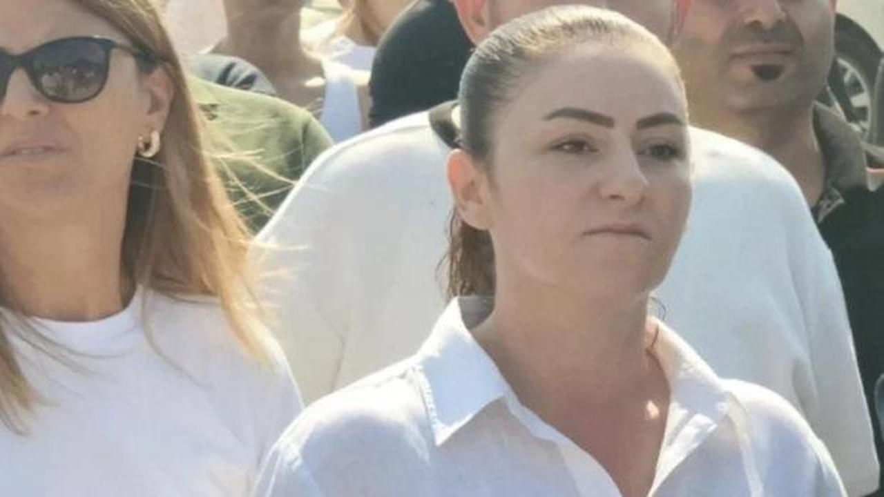Skandal mesajları ortaya &ccedil;ıkmıştı: Menderes Belediye Başkanı &Ccedil;i&ccedil;ek'in eşinden ilk yorum!
