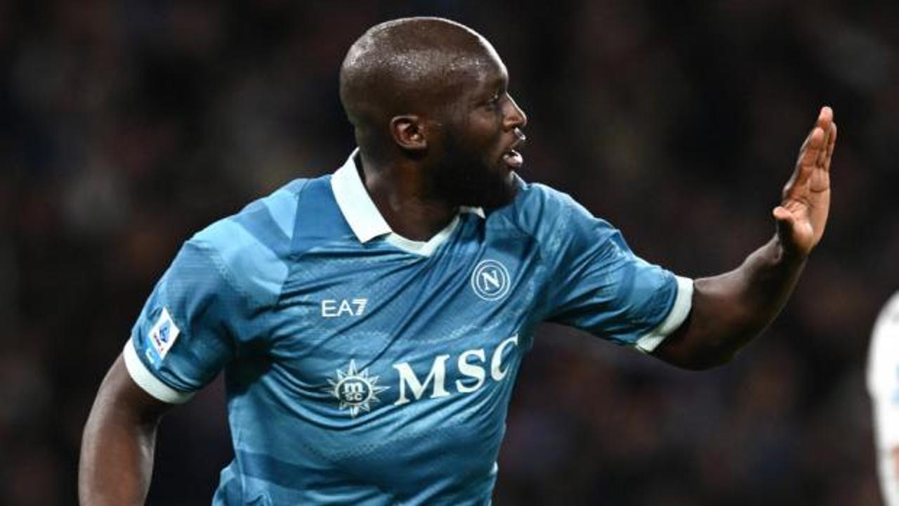 Fenerbah&ccedil;e Lukaku'yu bitirdi! Maaşı ve bonservisi belli oldu