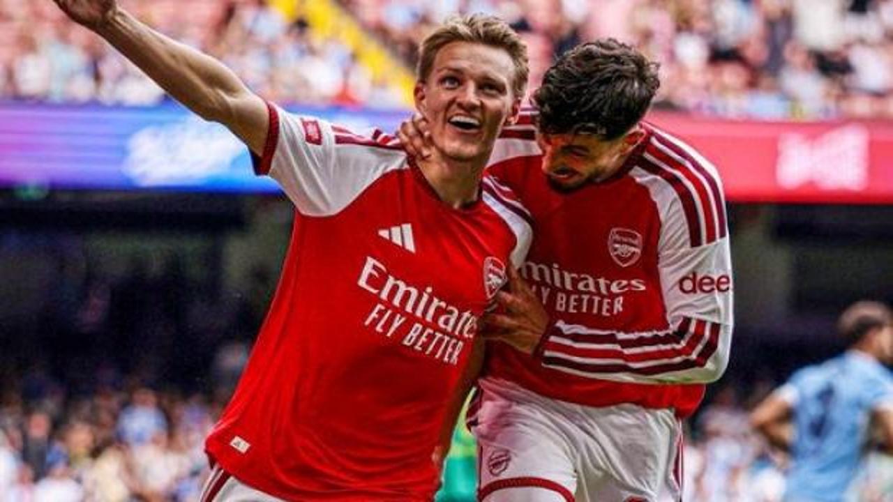 Sezonun ilk kupası Arsenal'ın! Yeni transfer alev aldı: City'yi sahadan sildiler