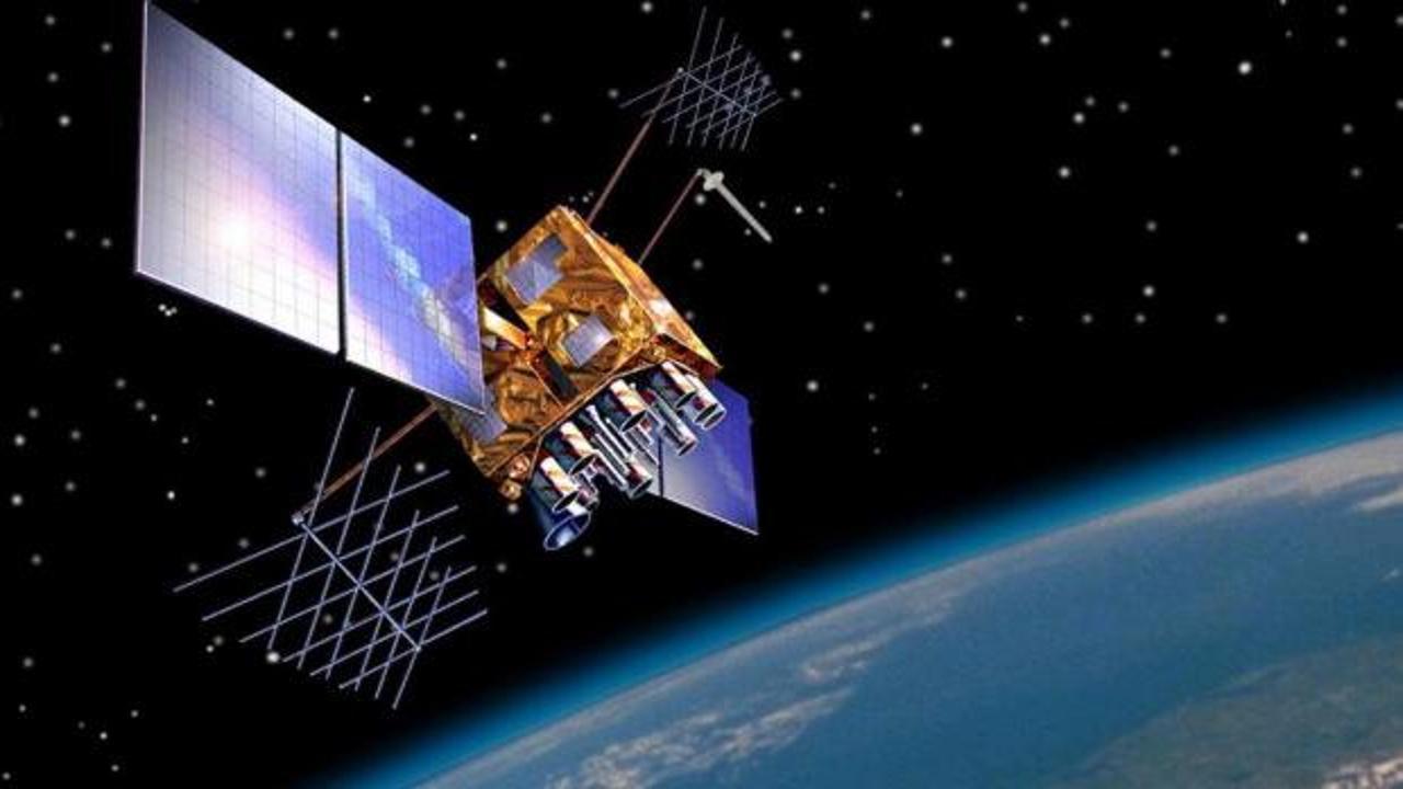 Bakan Uraloğlu: T&Uuml;RKSAT 7A'ya başlıyoruz, 2029'da uzaya g&ouml;nderilecek!