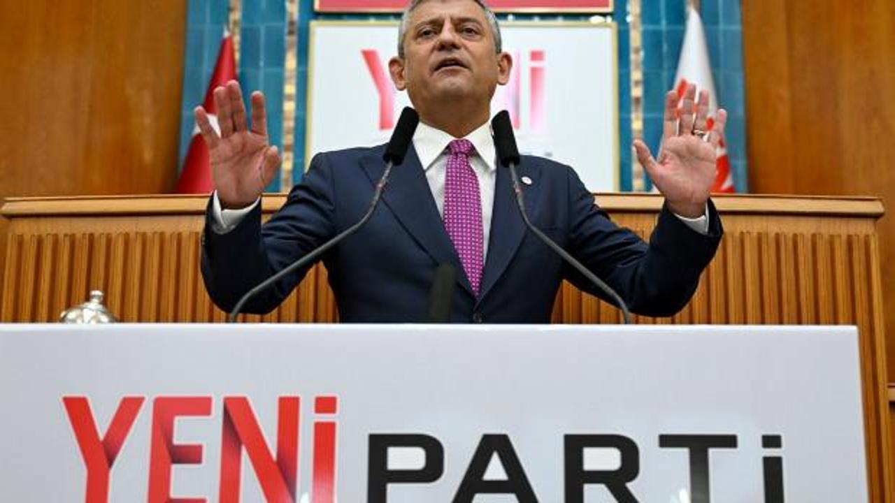 CHP&rsquo;den &Ouml;zg&uuml;r &Ouml;zel&rsquo;e &lsquo;hesap ver&rsquo; mesajı
