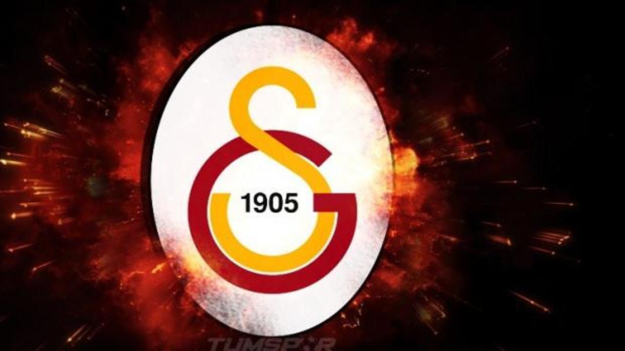 Galatasaray yeni transferini a&ccedil;ıkladı! 