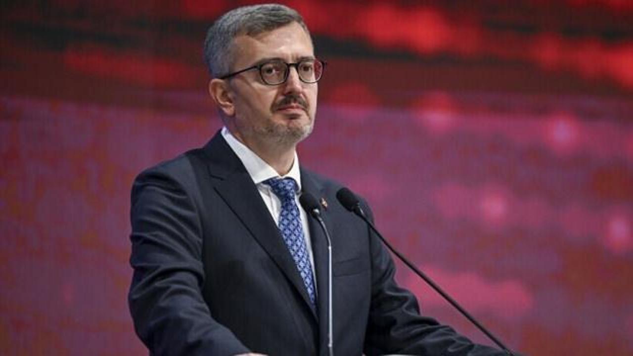 İletişim Başkanı Duran'dan 10 Ağustos 2014 paylaşımı: En &ouml;nemli d&ouml;n&uuml;m noktalarından biri