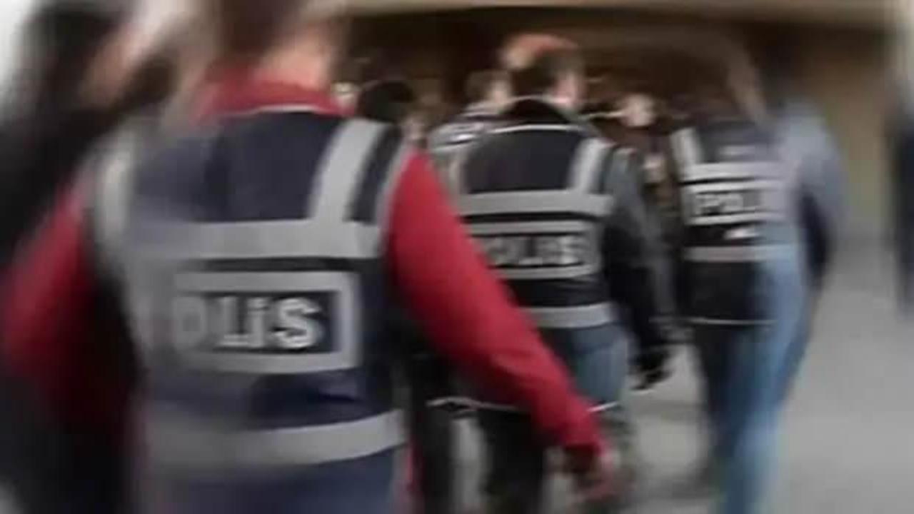 İstanbul'da Şapkalılar su&ccedil; &ouml;rg&uuml;t&uuml;ne b&uuml;y&uuml;k operasyon: 9 g&ouml;zaltı