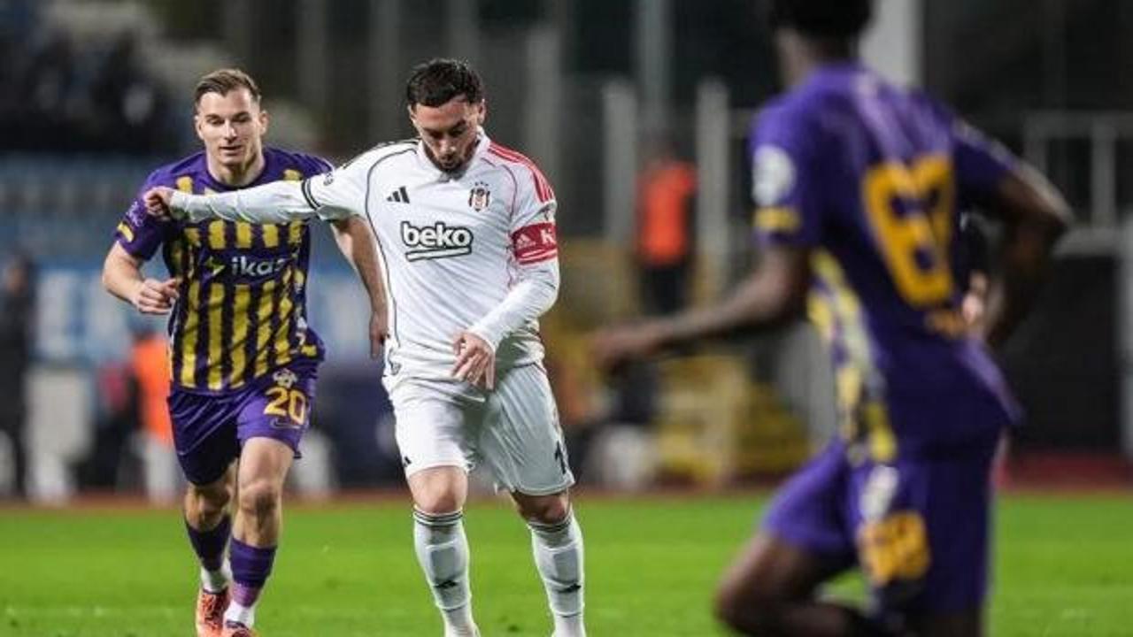 Kara Kartal sezonu evinde a&ccedil;ıyor! Beşiktaş-Ey&uuml;pspor muhtemel 11'ler