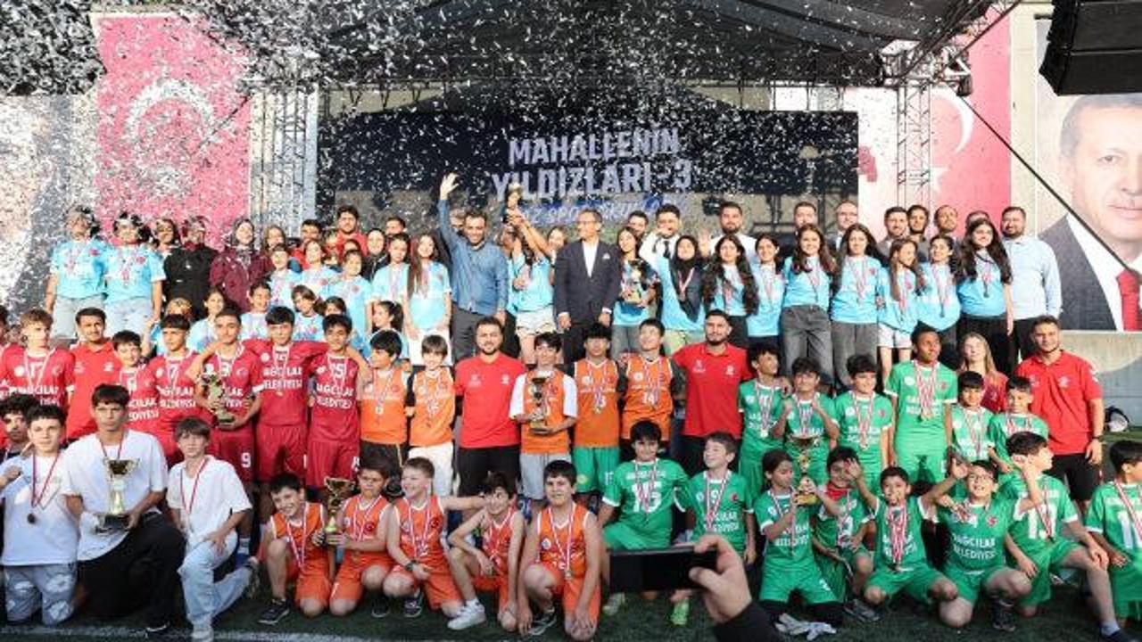 Mahallenin Yıldızları-3 ve Yaz Okulu&rsquo;na g&ouml;rkemli kapanış