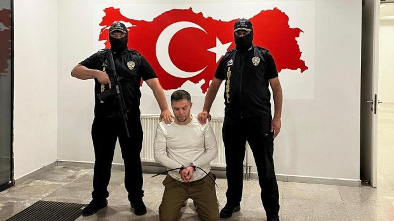 Organize su&ccedil; &ouml;rg&uuml;t&uuml; elebaşı Serkan Kurtuluş tutuklandı