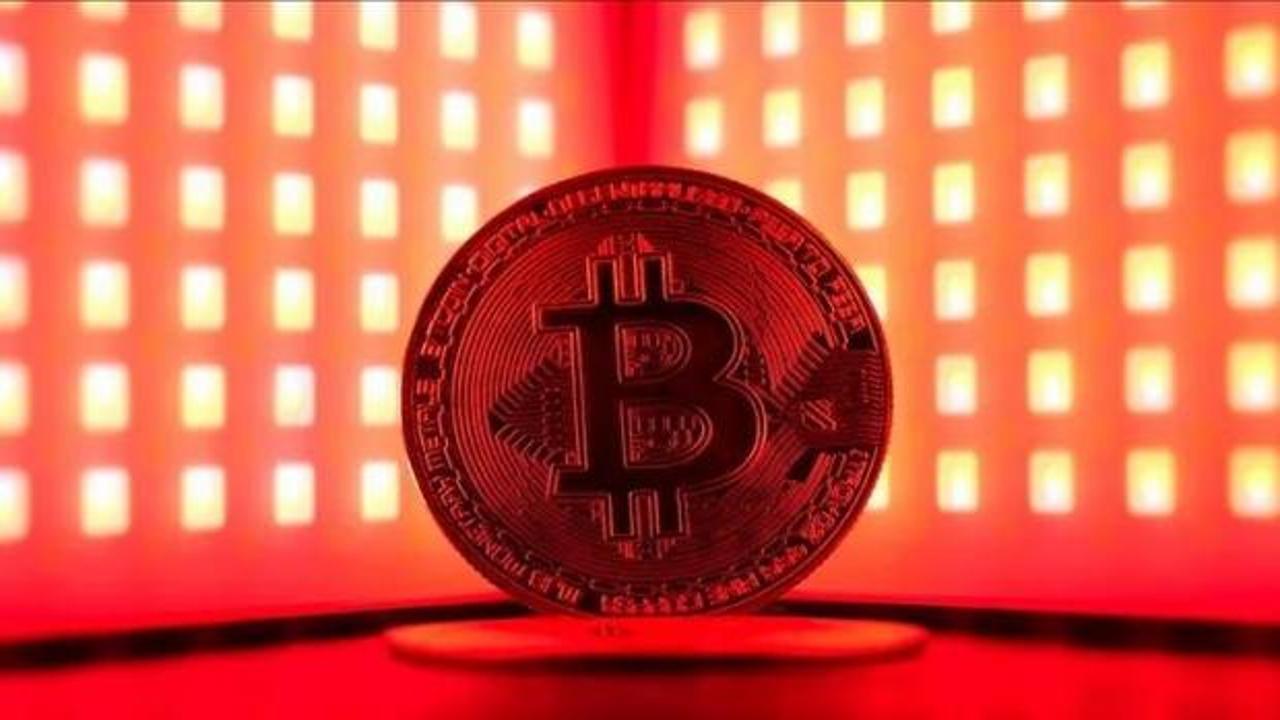 Aylar sonra y&uuml;kseldi: Bir dakikada 700 milyon dolarlık hareket!