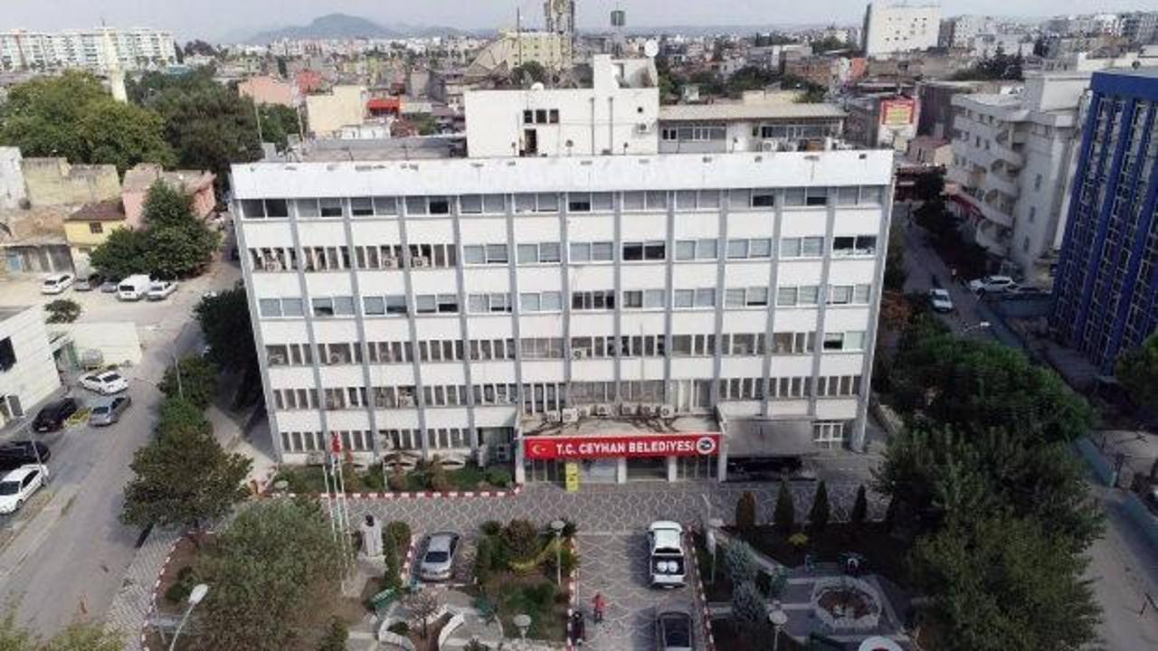 Belediyenin kul&uuml;besinde zehir ticareti yapmış: Su&ccedil;&uuml;st&uuml; yakalandı!