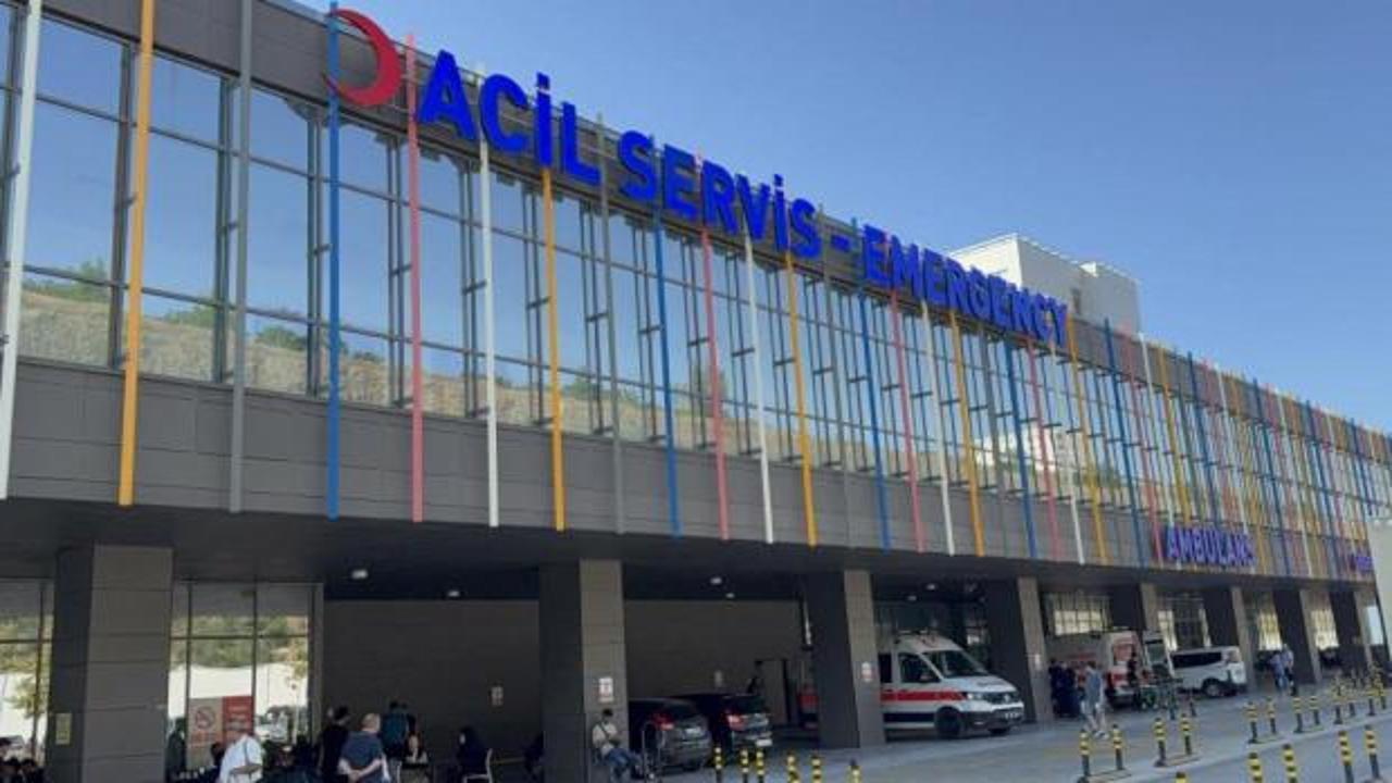 Samsun Tekkeköy'de demir çelik fabrikasının kumanda odasında patlama: 2 işçi yaralandı