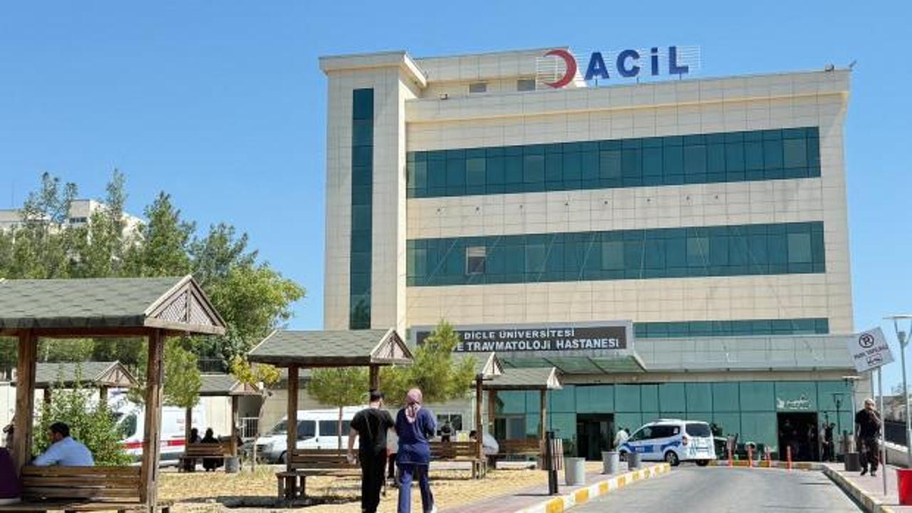 Diyarbakır'da silahlı kavga dehşeti: 2 &ouml;l&uuml;, 5 yaralı