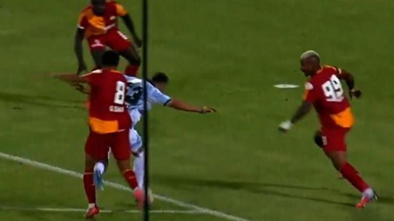 Galatasaray ma&ccedil;ında tartışmalı pozisyon! Erzurumspor penaltı bekledi