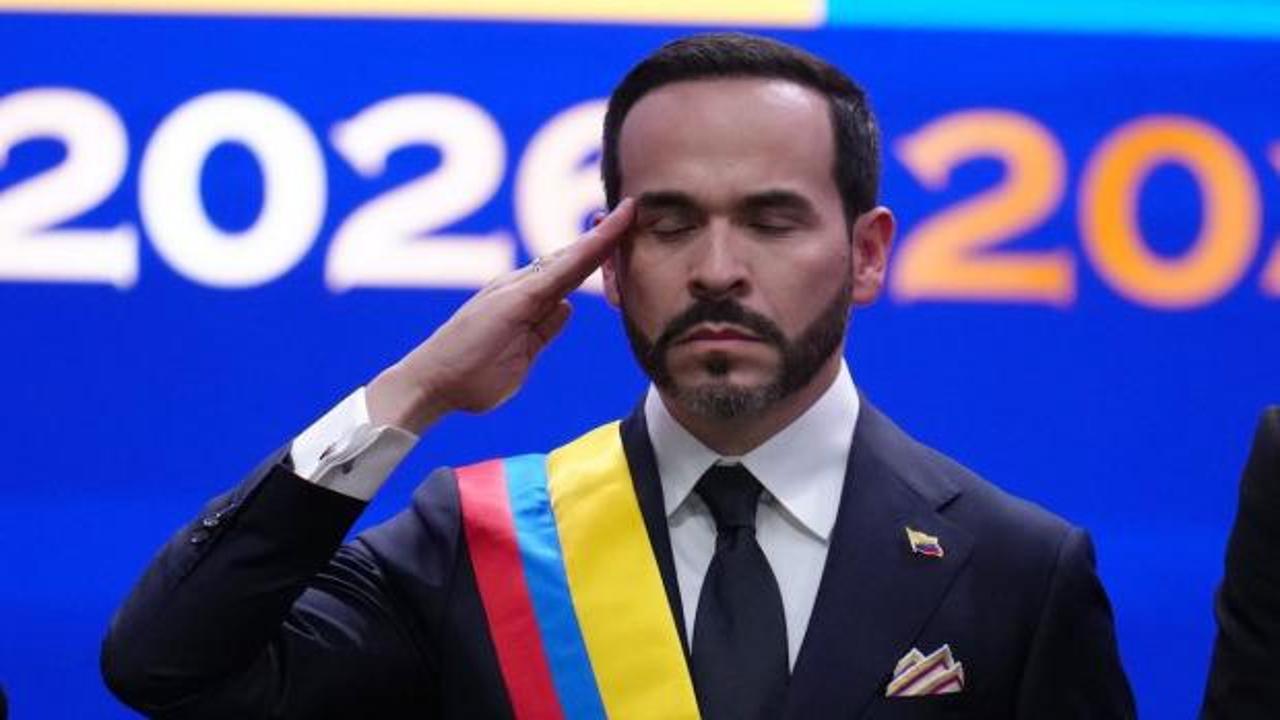 Kolombiya'da yeni y&ouml;netim UCM'den ayrılmak istiyor